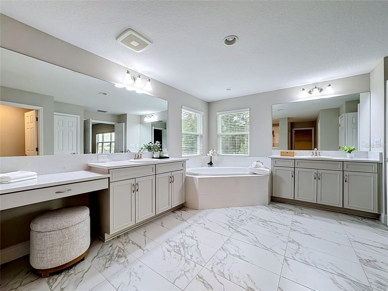 13231 Wildflower Meadow Drive, Riverview, FL 33579 Photo
