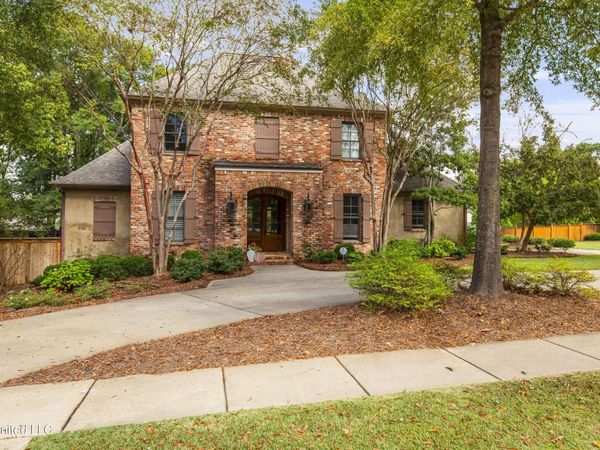 106 Fenwick Circle, Madison, MS 39110