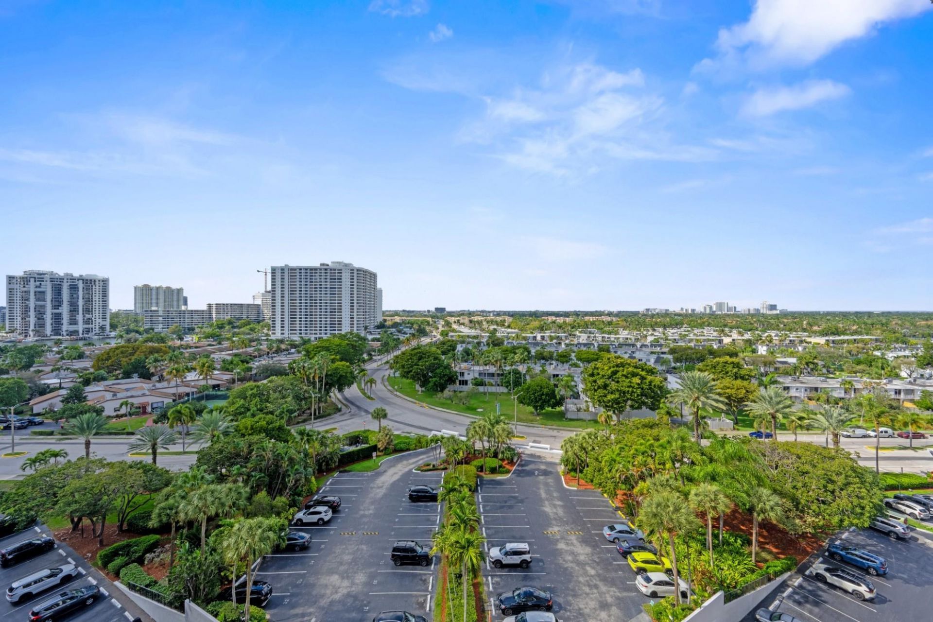 600 Parkview Drive, Unit 1111 (PH11, Hallandale Beach, FL 33009 Photo