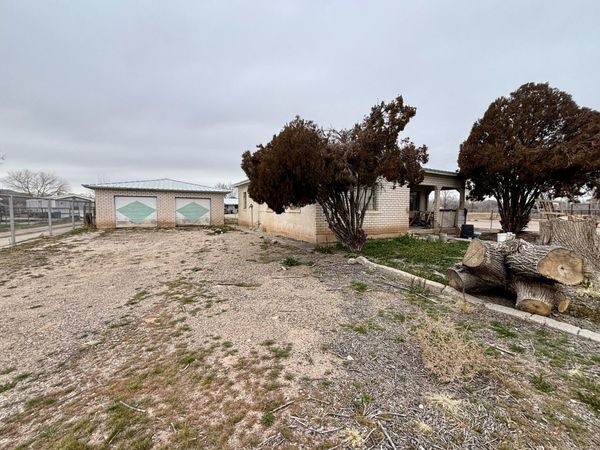 1343 LOS LENTES Road NE, Los Lunas, NM 87031