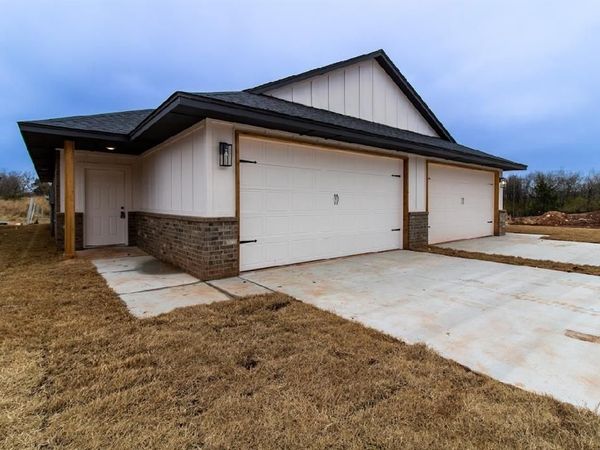 8800 N Shartel Avenue, Unit A, Oklahoma City, OK 73114