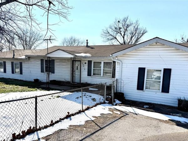 19910 Gordon Cooper Drive, Tecumseh, OK 74873