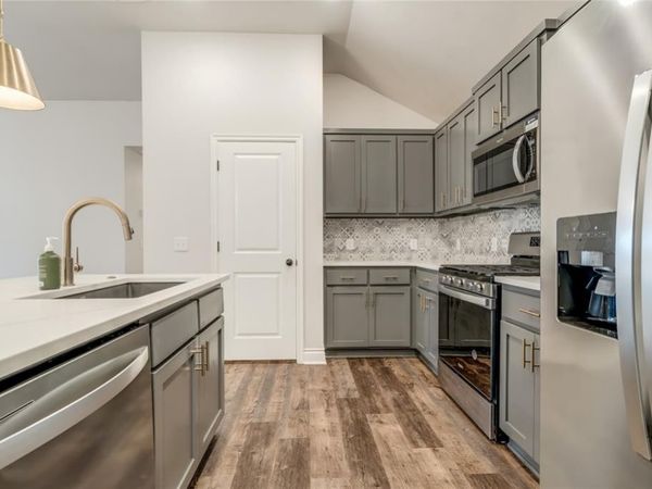 299 Megan Court, Blanchard, OK 73010