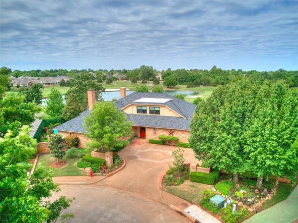 650 E Oak Place, Edmond, OK 73025