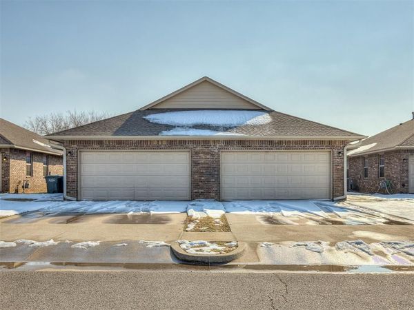 122 Ashley Drive, Unit 120 & 122, Edmond, OK 73003