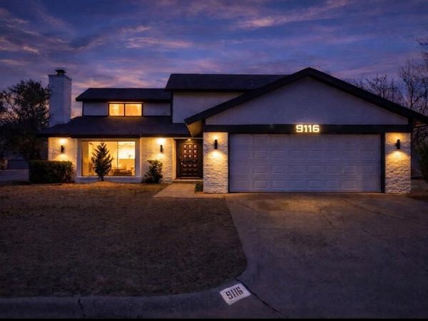 9116 Lansbrook Lane, Oklahoma City, OK 73132