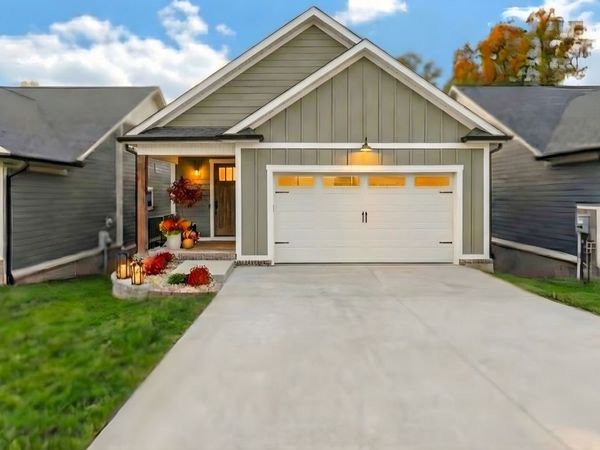 376 MOON BAY DR, Kuttawa, KY 42055