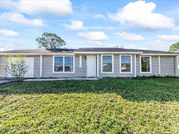 1730 Anchorage Street NW, Palm Bay, FL 32907