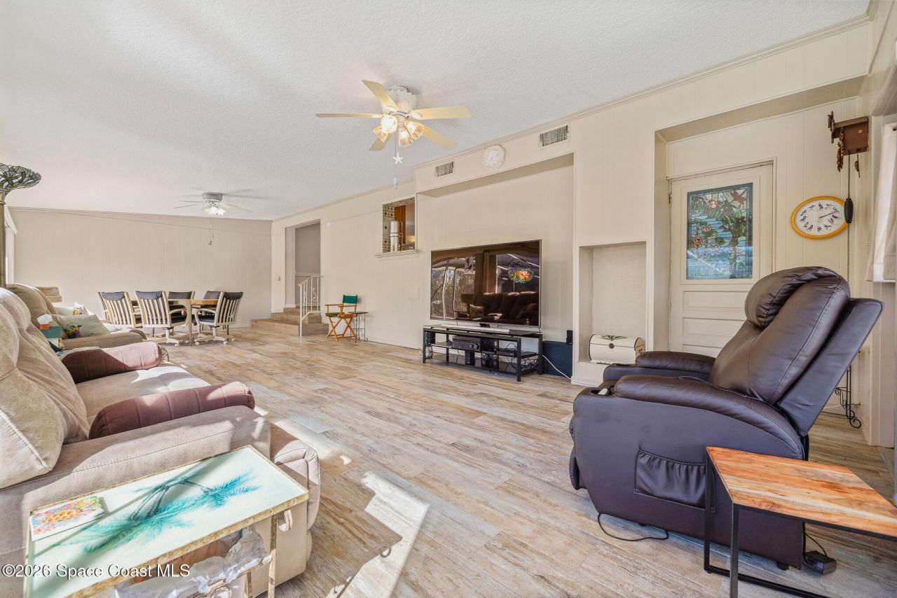 1210 Sun Circle W, Melbourne, FL 32935 Photo