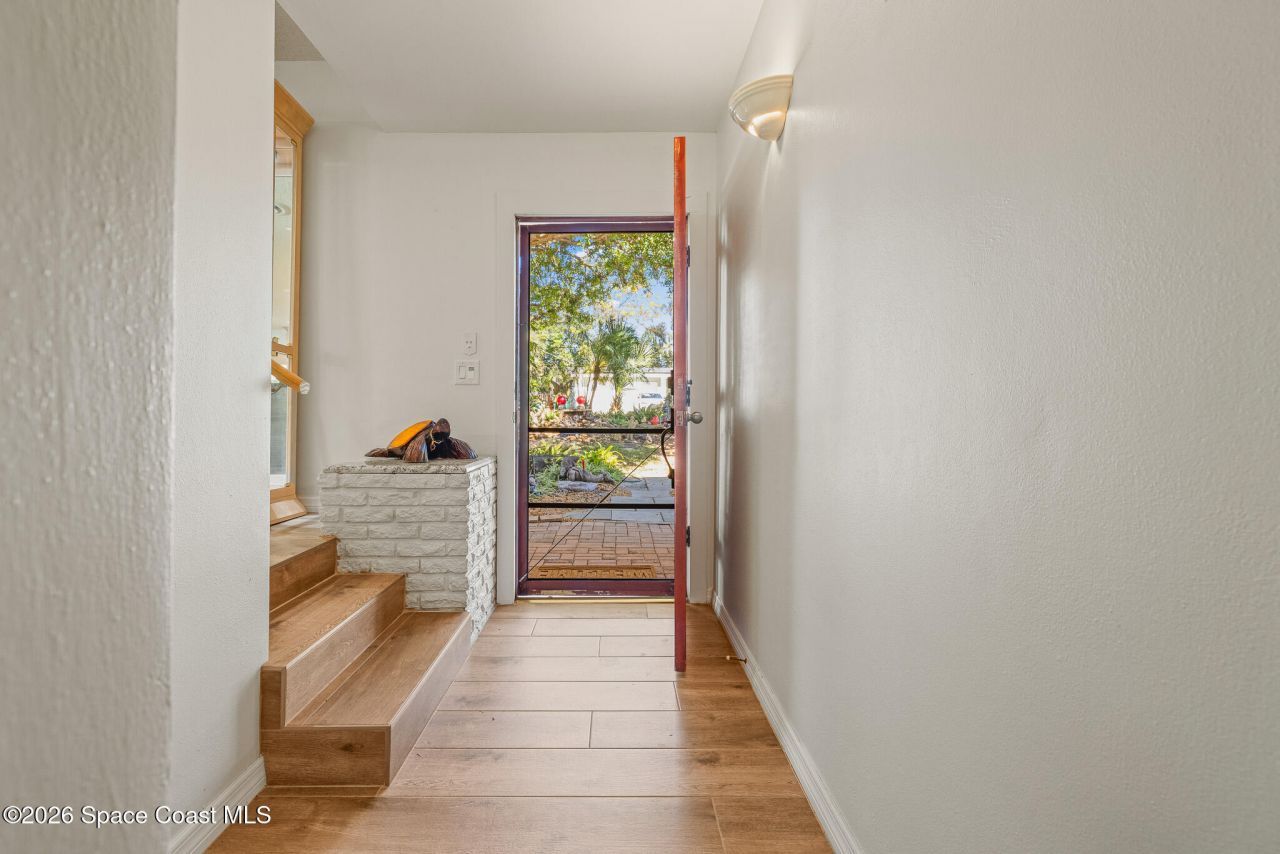 1210 Sun Circle W, Melbourne, FL 32935 Photo