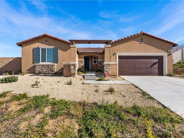 41846 Castello Ln, Quartz Hill, CA 93552