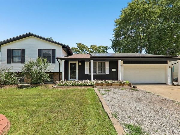 1512 N Harrison Street, Litchfield, IL 62056