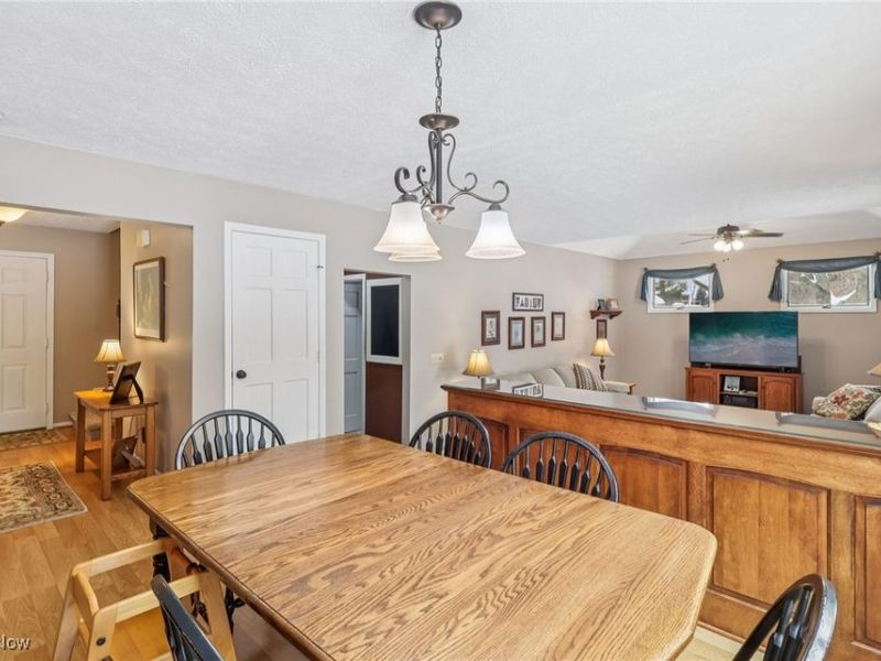 396 Creekside Drive, Avon Lake, OH 44012 Photo 15