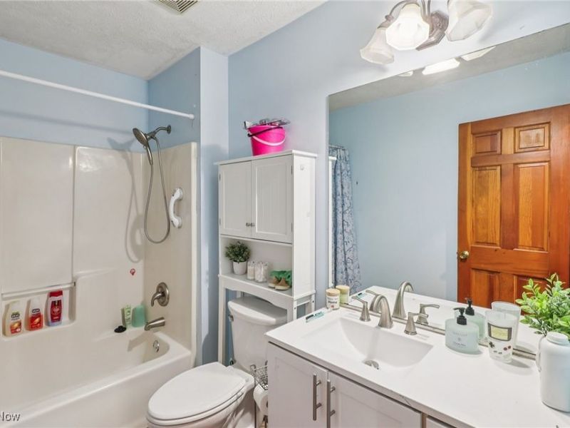 34465 Heatherwood Avenue, Avon, OH 44011 Photo 29