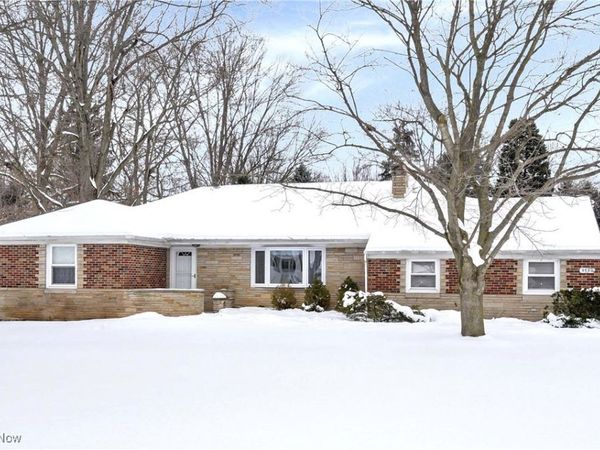 9583 E River Road, Elyria, OH 44035