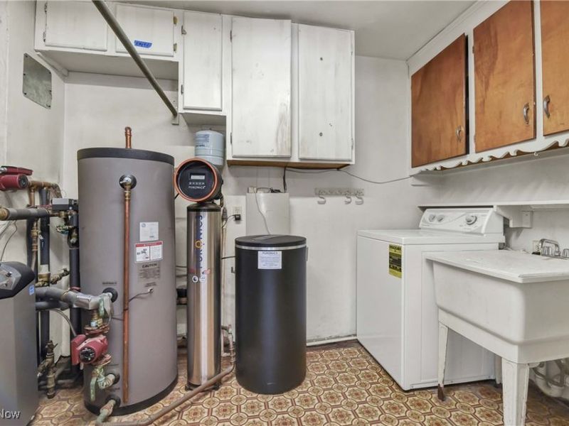 9583 E River Road, Elyria, OH 44035 Photo 24