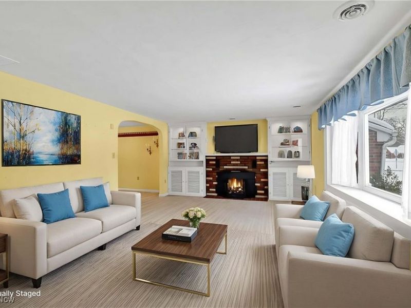 9583 E River Road, Elyria, OH 44035 Photo 3