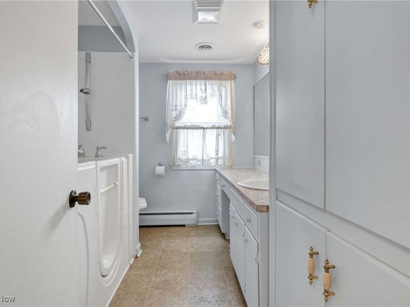 9583 E River Road, Elyria, OH 44035 Photo 35