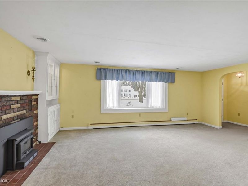 9583 E River Road, Elyria, OH 44035 Photo 5