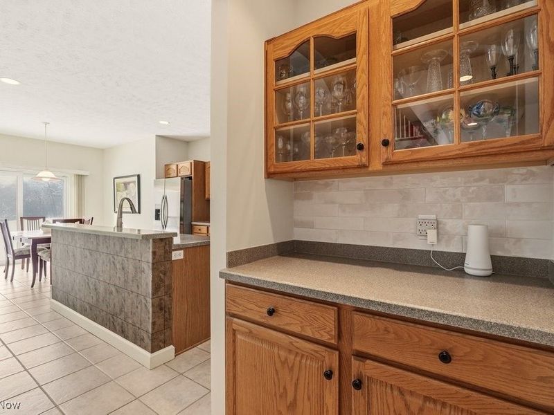 7982 Achill Court, Sagamore Hills, OH 44067 Photo 11