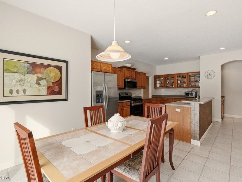 7982 Achill Court, Sagamore Hills, OH 44067 Photo 17