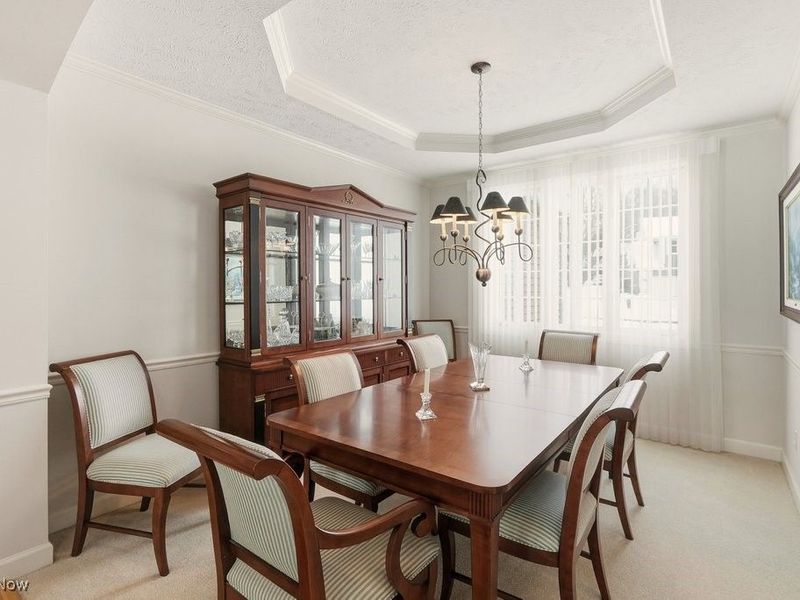 7982 Achill Court, Sagamore Hills, OH 44067 Photo 5