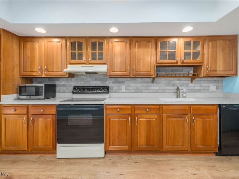 3211 Bay Landing Drive, Westlake, OH 44145 Photo 10