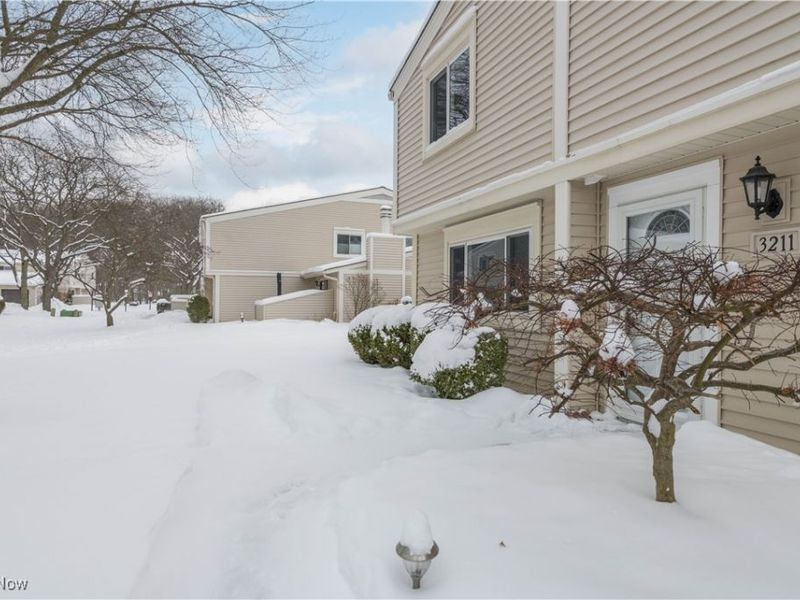 3211 Bay Landing Drive, Westlake, OH 44145 Photo 2