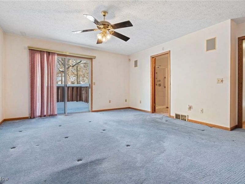 5913 Fulton Drive NW, Canton, OH 44718 Photo 10