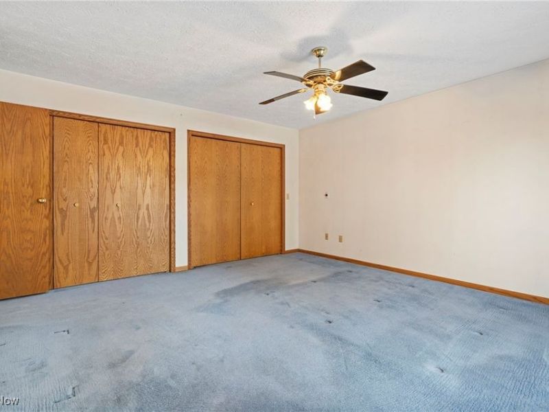 5913 Fulton Drive NW, Canton, OH 44718 Photo 11