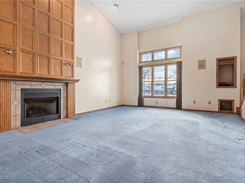 5913 Fulton Drive NW, Canton, OH 44718 Photo 2