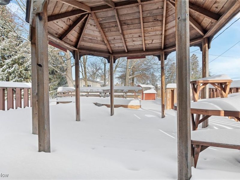 5913 Fulton Drive NW, Canton, OH 44718 Photo 24