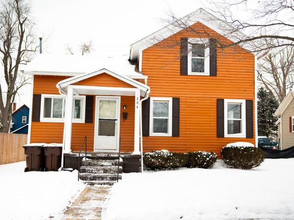 204 W Walnut Street, Albion, MI 49224