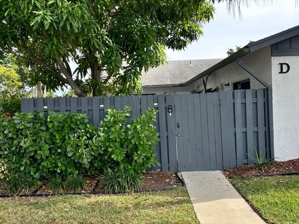 1158 Summit Trail Circle, Unit D, West Palm Beach, FL 33415