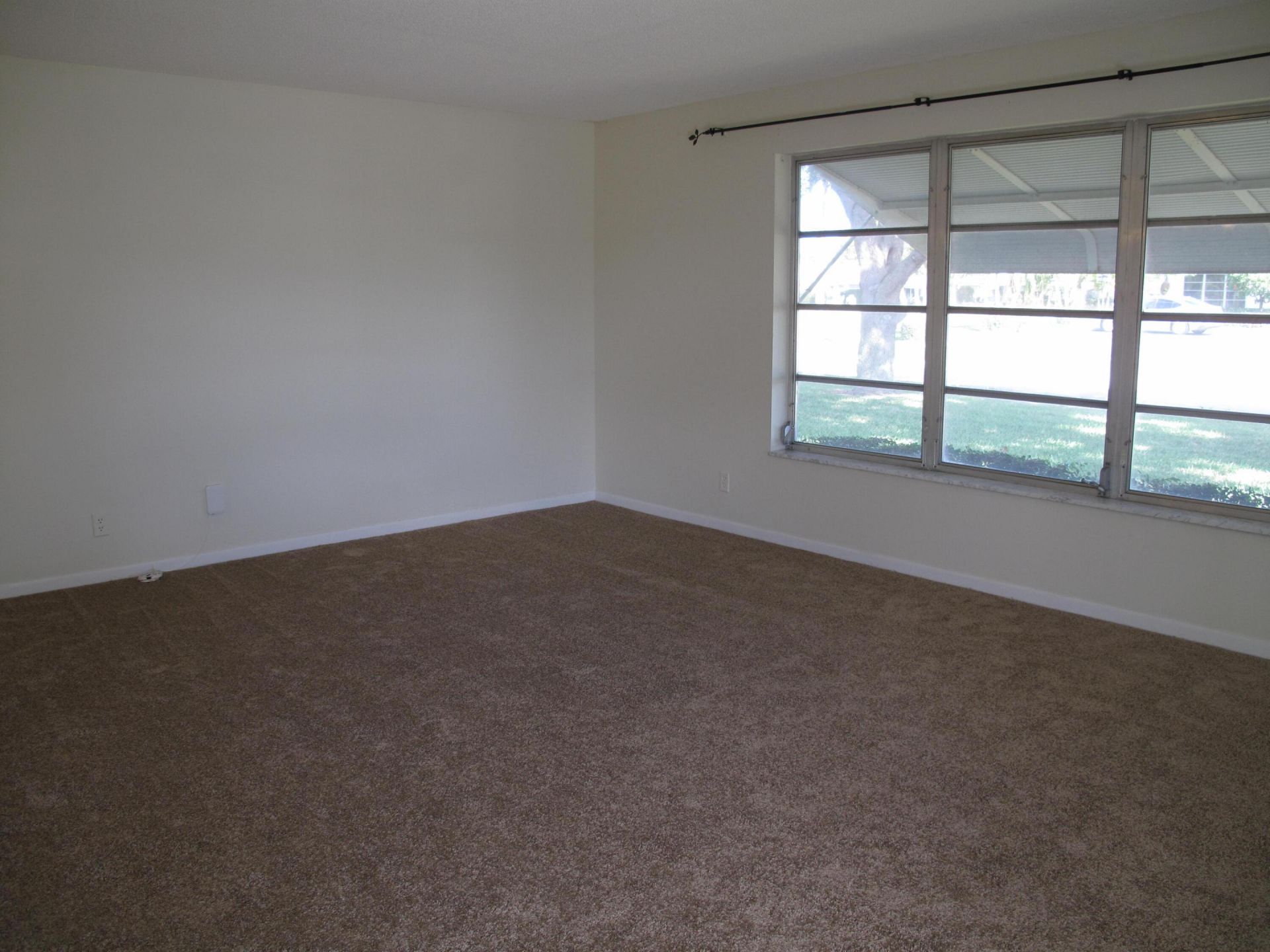 277 High Point Court W, Unit D, Delray Beach, FL 33445 Photo