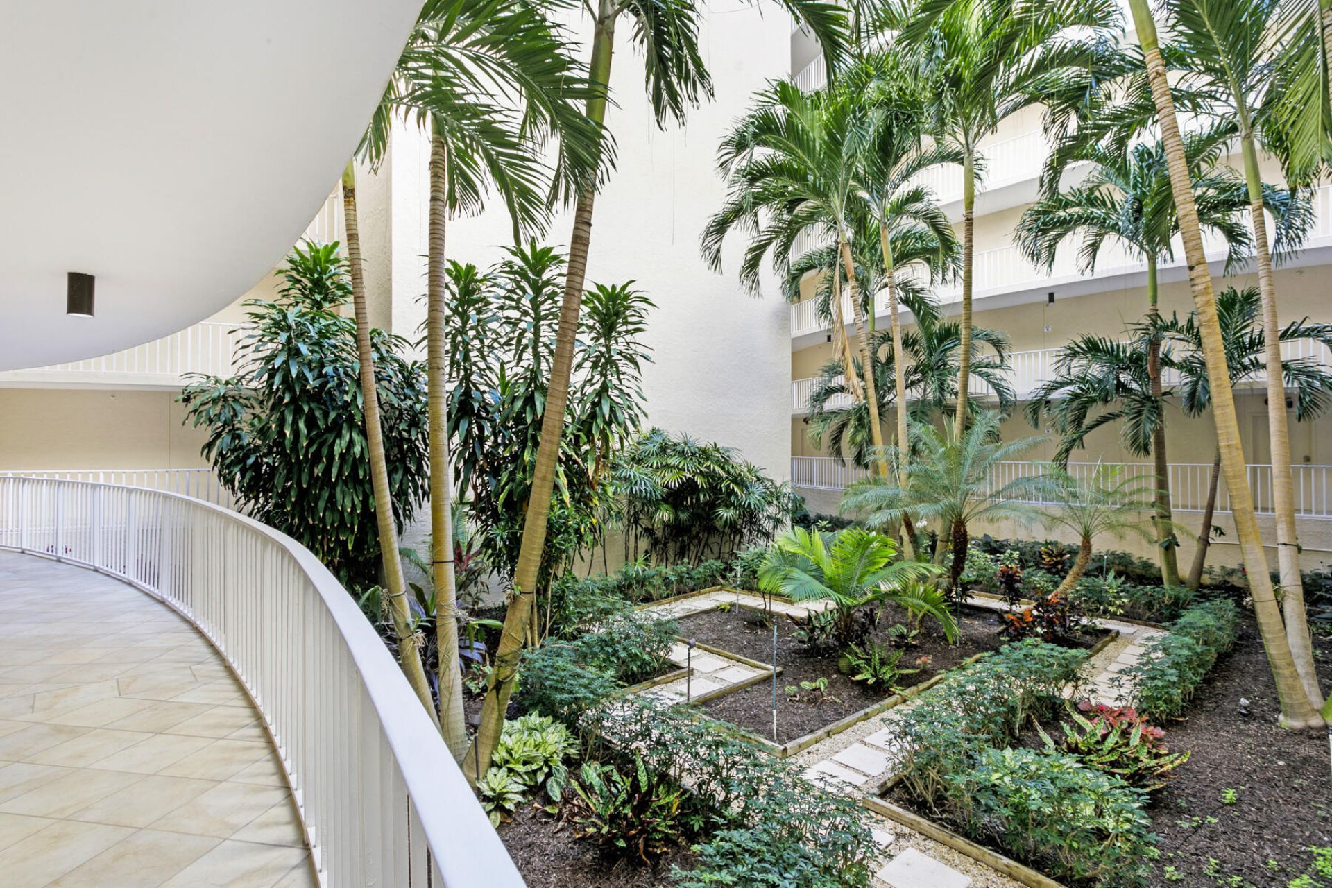 3400 S Ocean Boulevard, Unit 1ci, Palm Beach, FL 33480 Photo