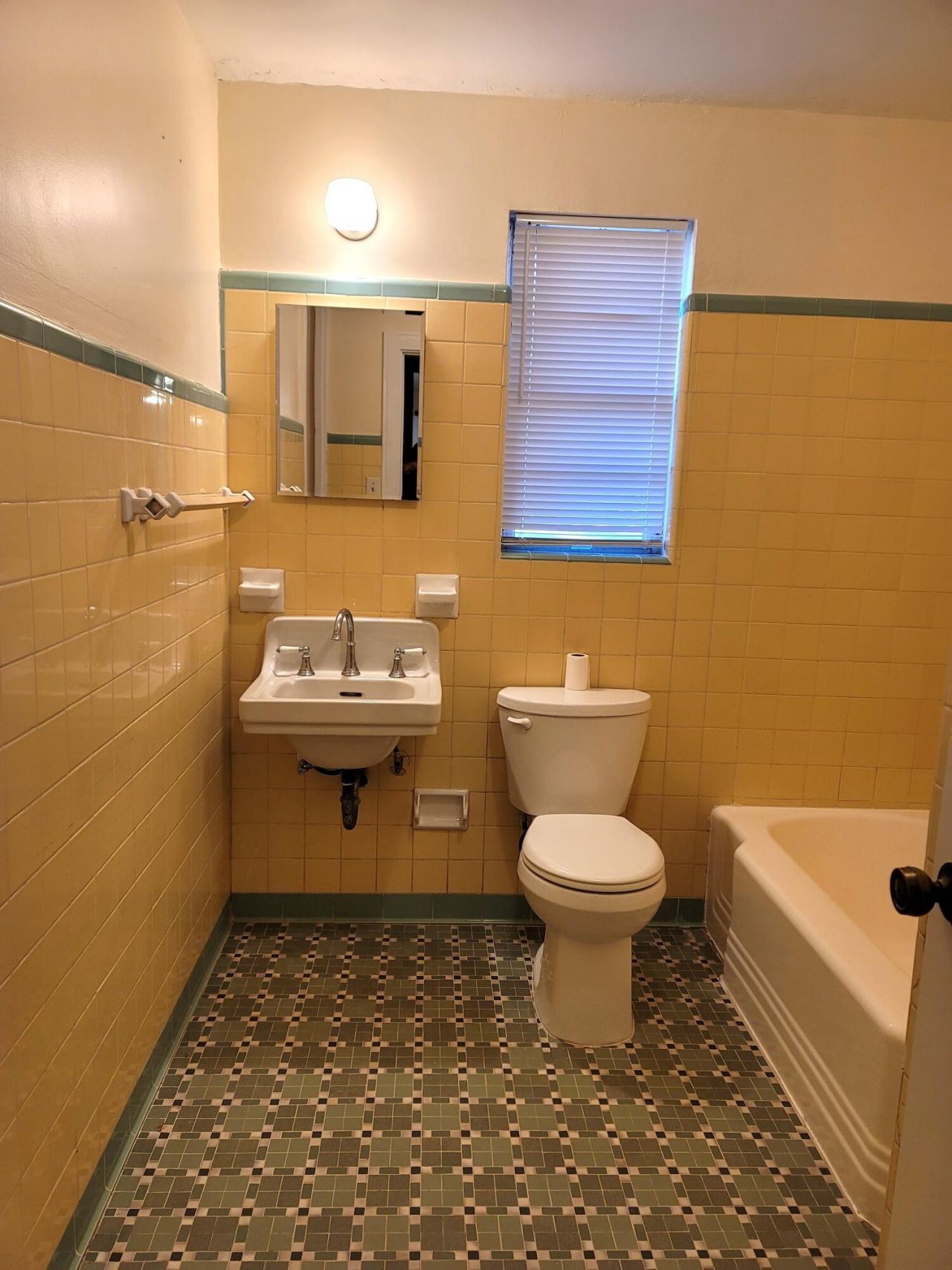 4362 W Midway Road, Fort Pierce, FL 34981 Photo