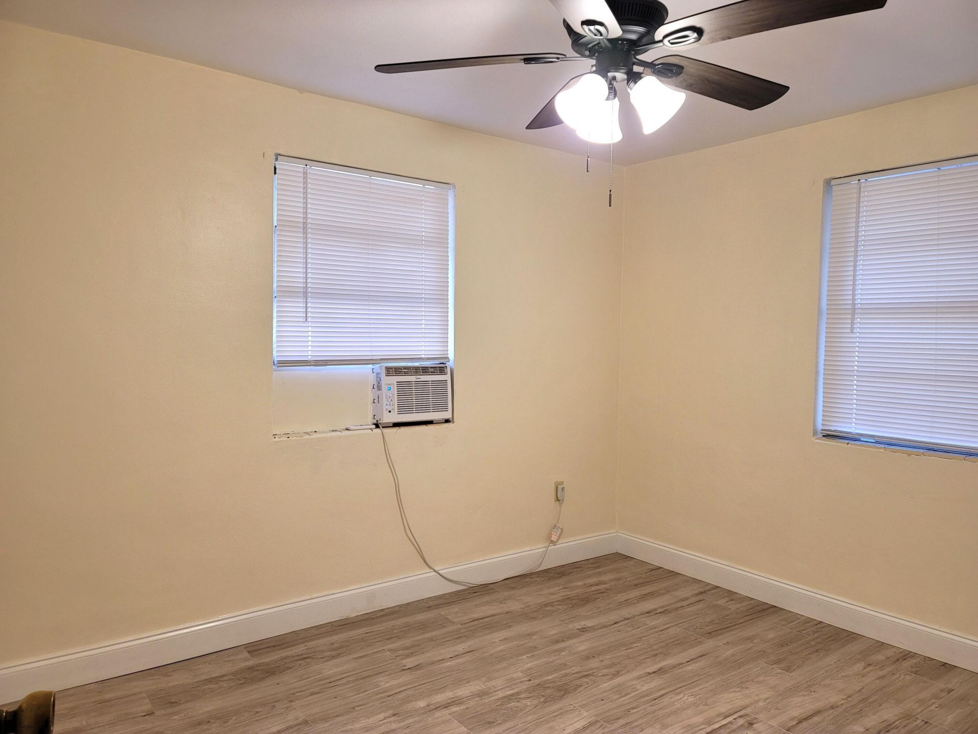 4362 W Midway Road, Fort Pierce, FL 34981 Photo