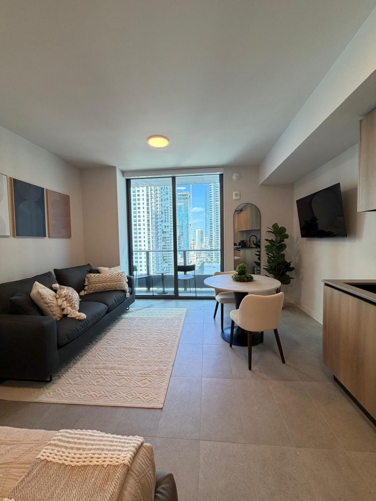 121 NE 5th Street, Unit 2309, Miami, FL 33132 Photo