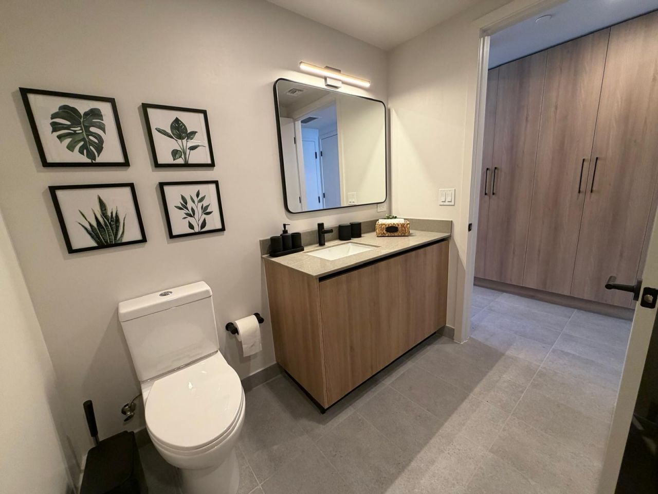 121 NE 5th Street, Unit 2309, Miami, FL 33132 Photo