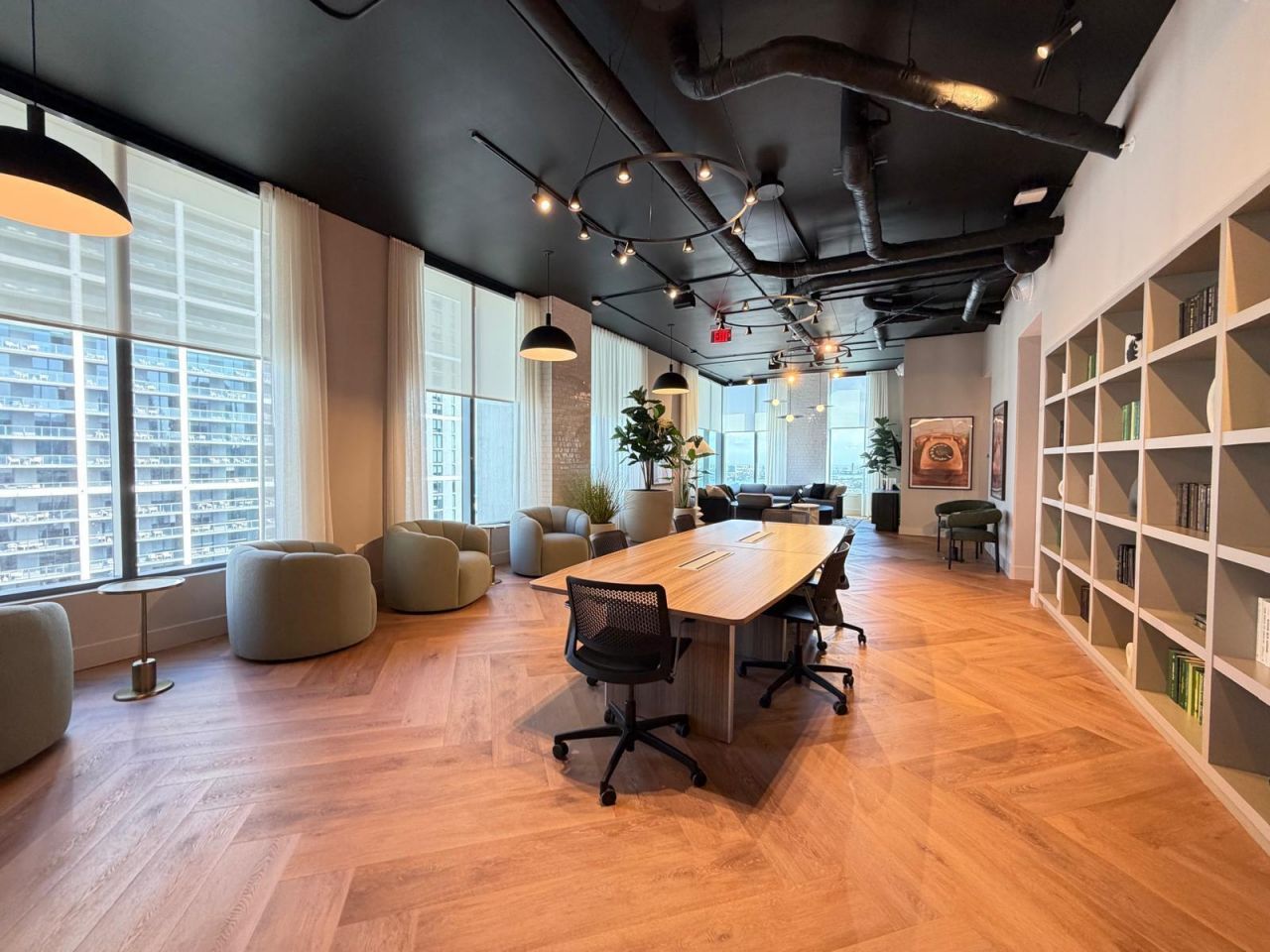 121 NE 5th Street, Unit 2309, Miami, FL 33132 Photo