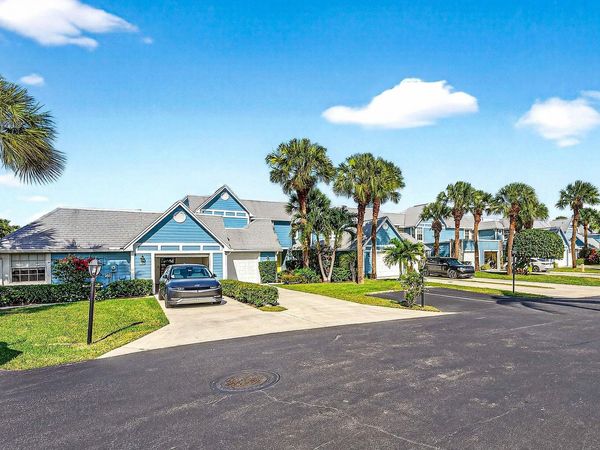 812 Ocean Dunes Circle, Jupiter, FL 33477