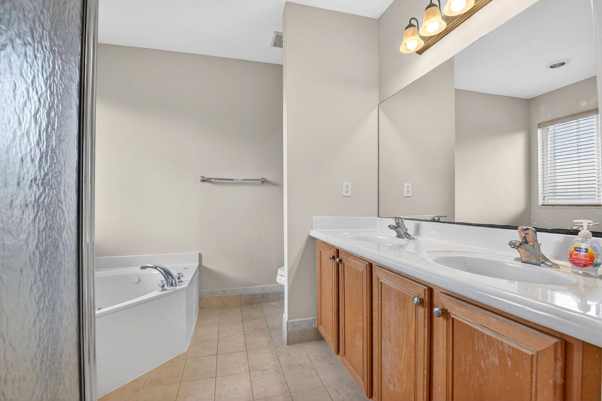 2138 Oakmont Drive, Riviera Beach, FL 33404 Photo