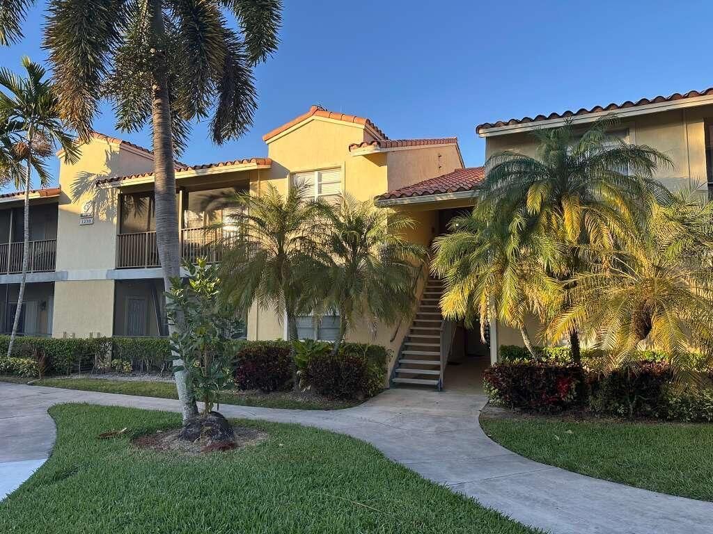 1239 SW 46th Avenue, Unit 906, Pompano Beach, FL 33069 Photo