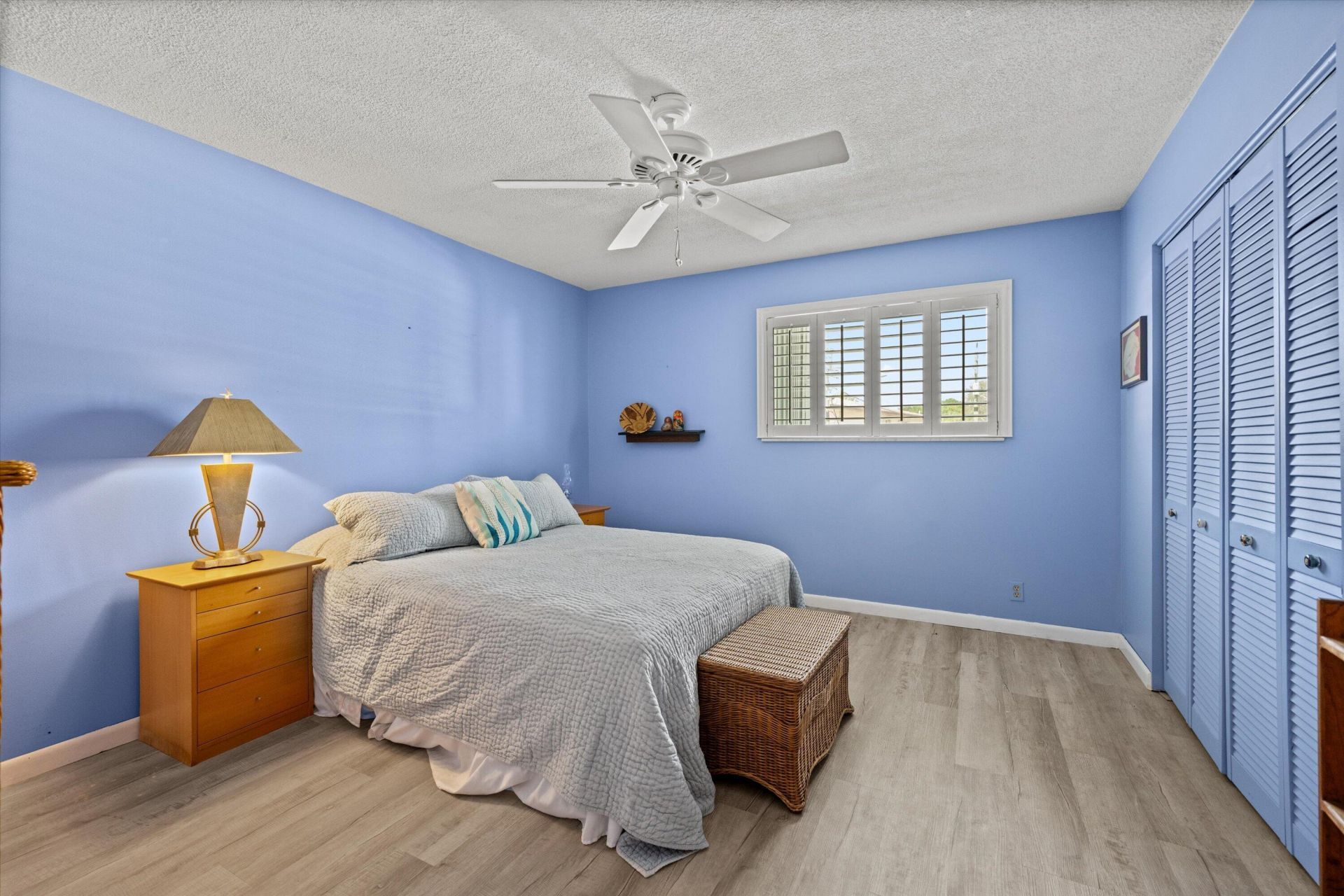 421 S Lakeside Drive, Unit 10, Lake Worth Beach, FL 33460 Photo