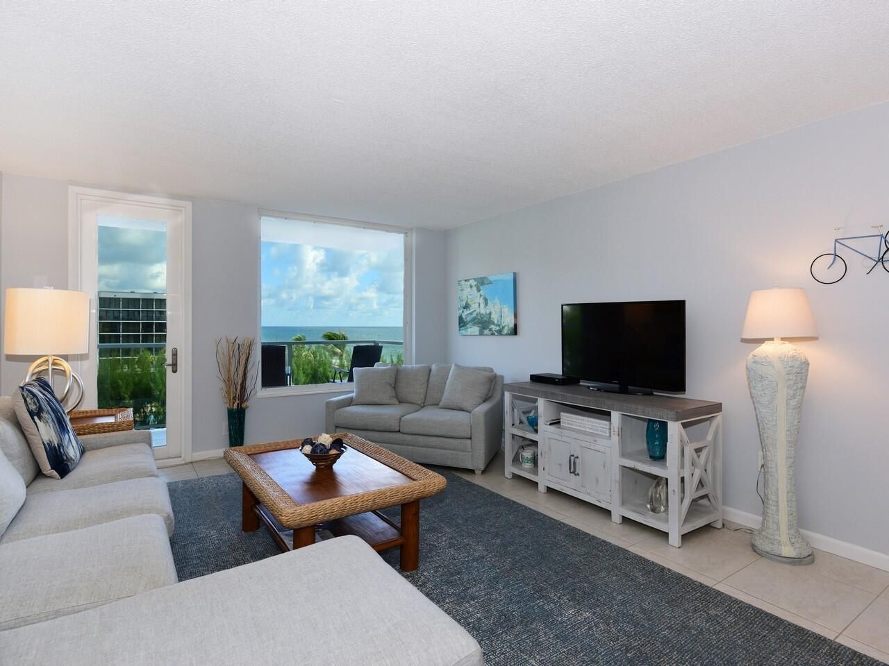 3450 S Ocean Boulevard, Unit 406, Palm Beach, FL 33480 Photo