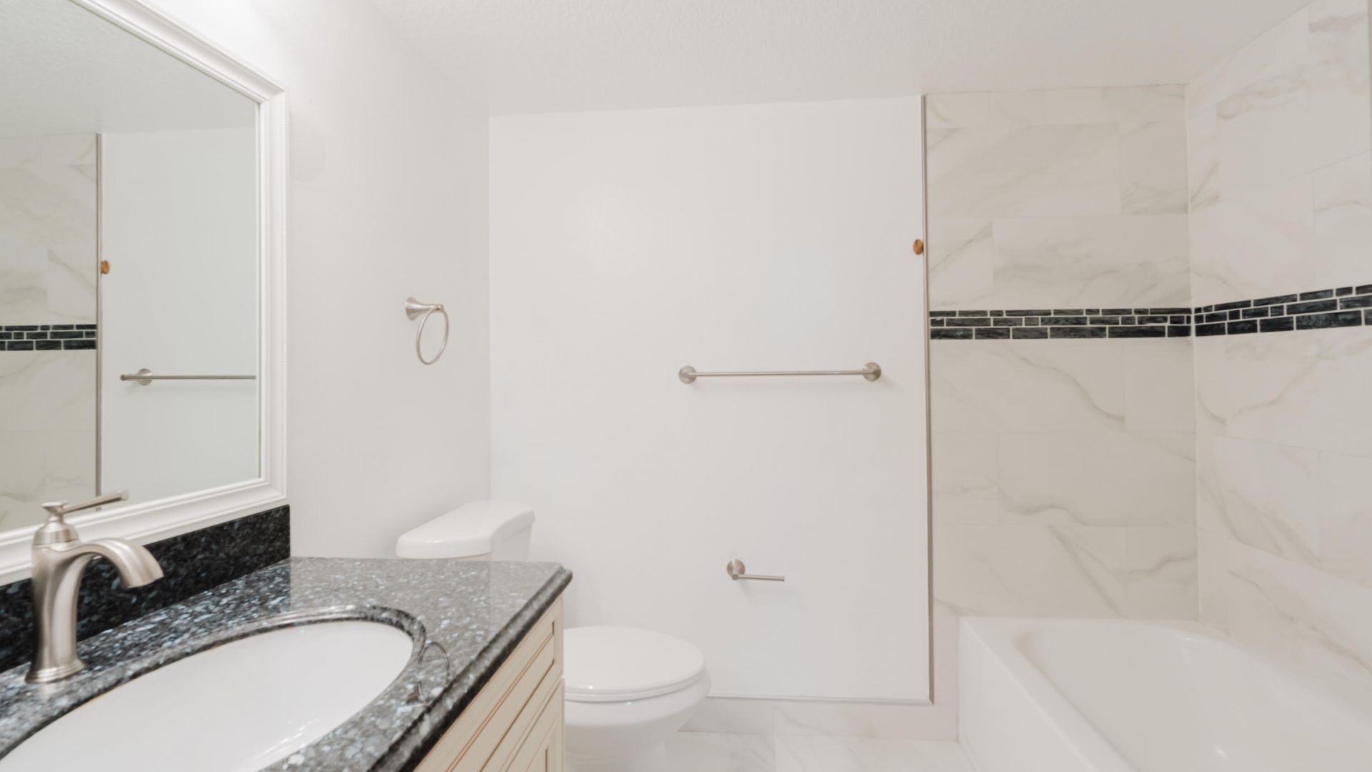 3760 N Jog Road, Unit 101, West Palm Beach, FL 33411 Photo