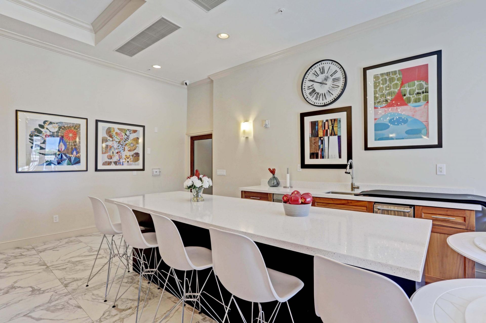 600 S Dixie Highway, Unit 522, West Palm Beach, FL 33401 Photo