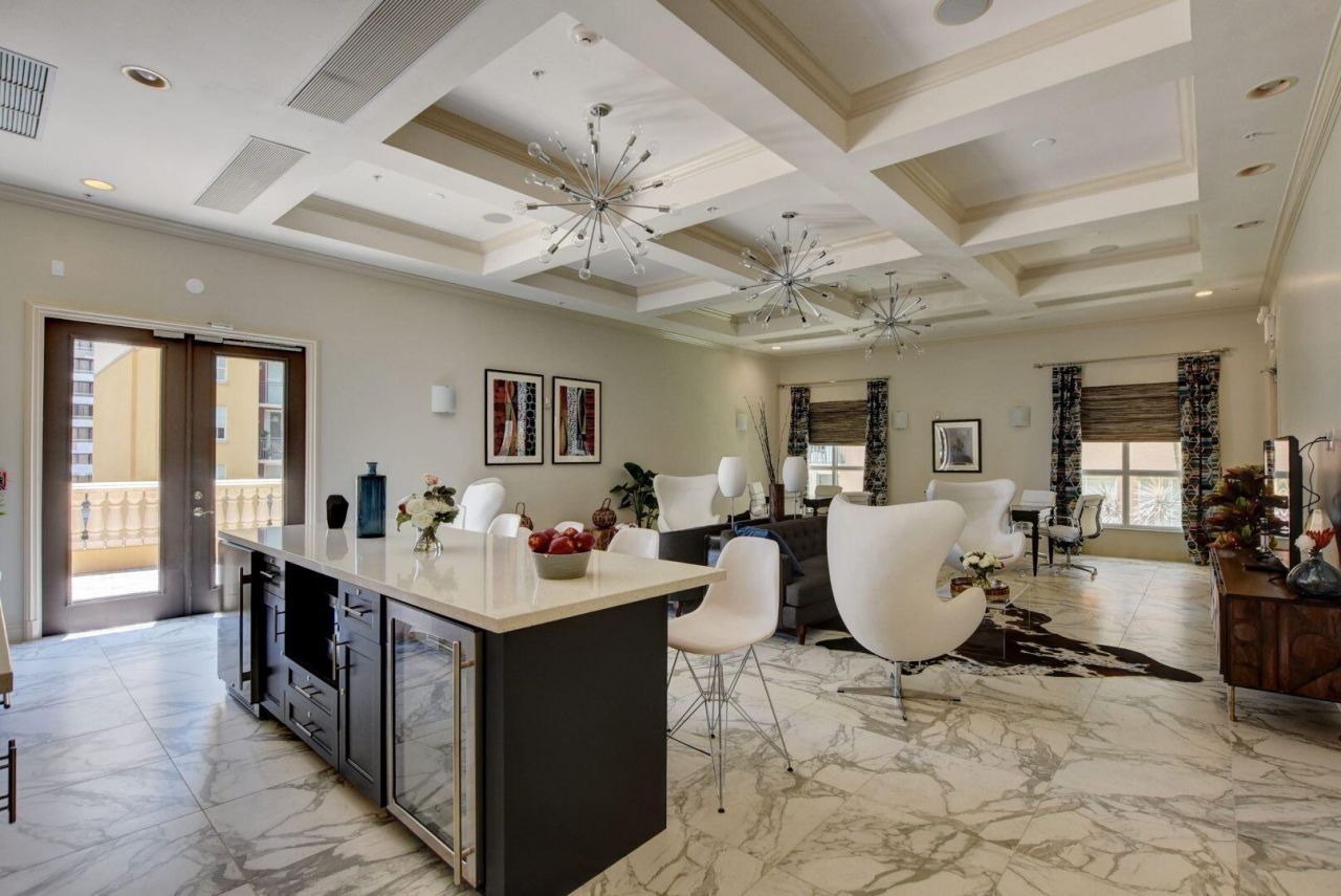 600 S Dixie Highway, Unit 522, West Palm Beach, FL 33401 Photo