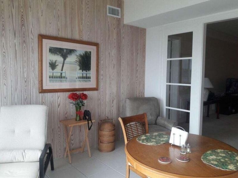 4 Harbour Isle Drive E, Unit Ph-4, Fort Pierce, FL 34949 Photo